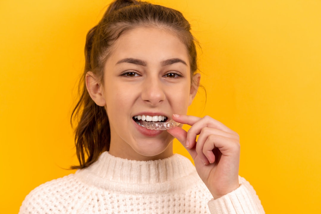 İnvisalign plakları diş telleri kadar etkili midir?