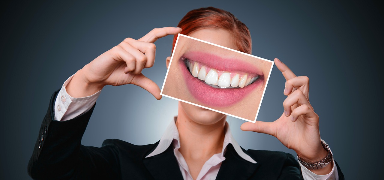 Invisalign tedavisinde dikkat edilmesi gerekenler